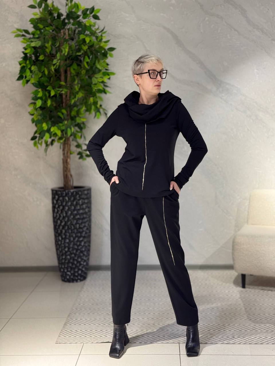 Брюки Erik Laffero