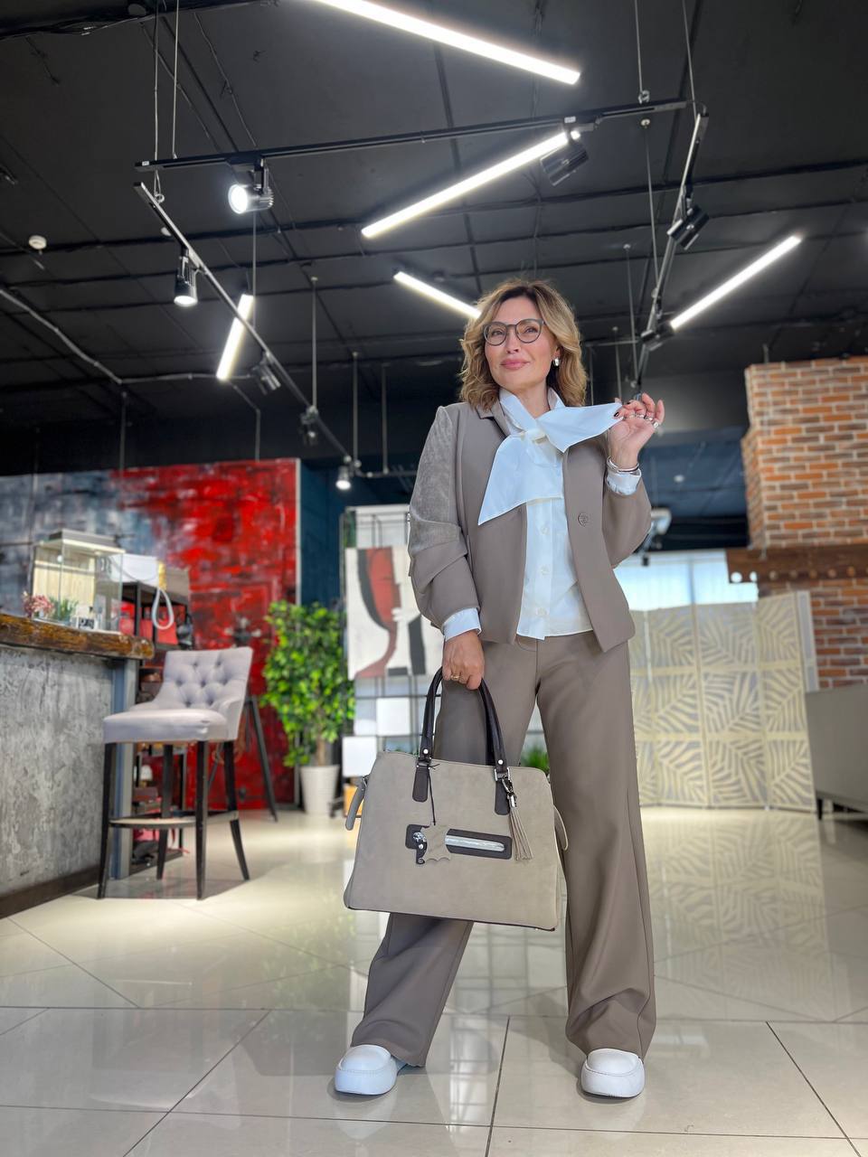 Блуза белая Ania Schierhold с бантом