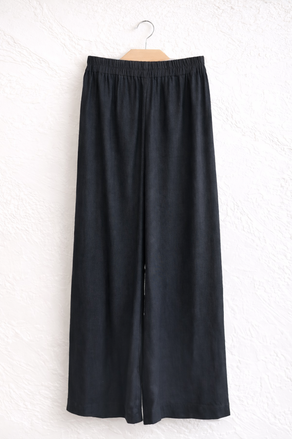 Костюм Erik Laffero черн лён квадрат