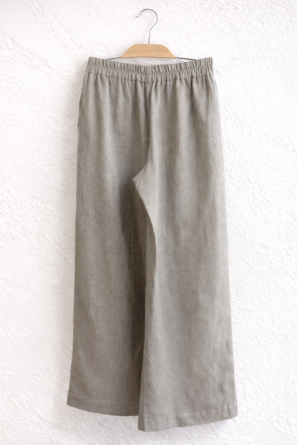 Костюм  Erik Laffero беж лён квадрат