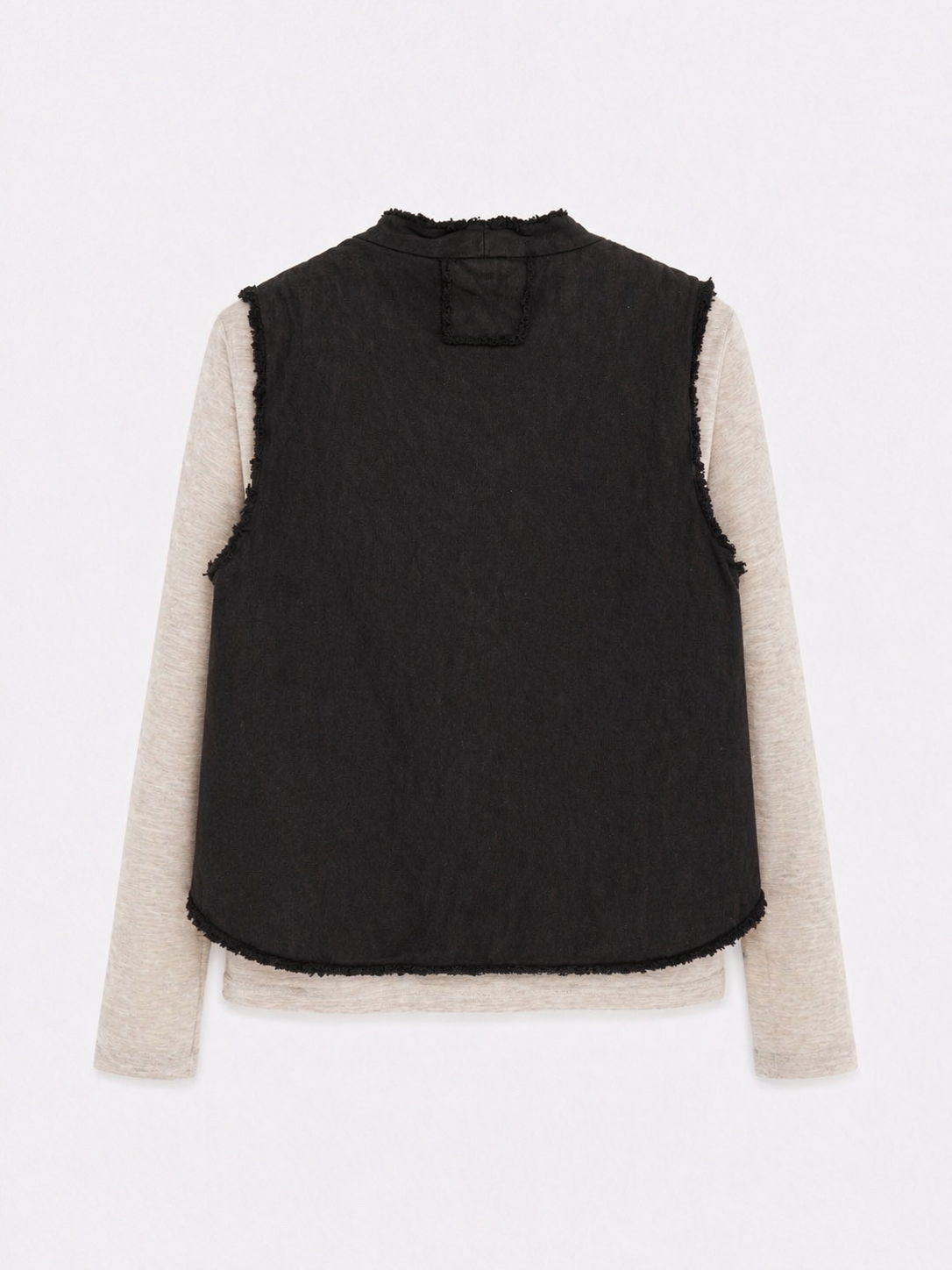 Жилет Aequamente цв темно - коричневый