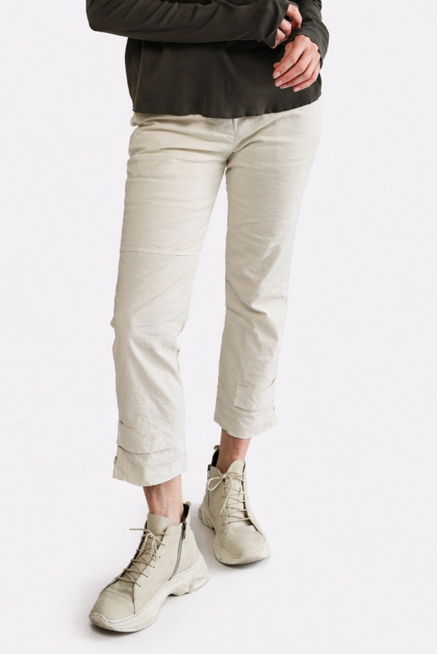 Брюки Aequamente цвет мел, жатка низ разрезы